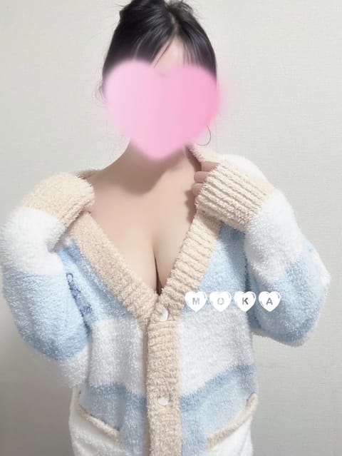 scrape_url:https://esthe-alice.net/images_staff/516/070418450777_17.jpg