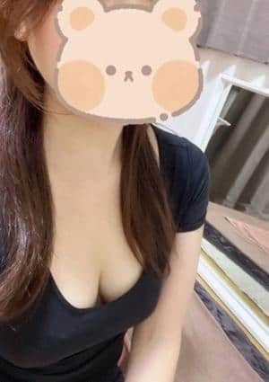 松嶋なな