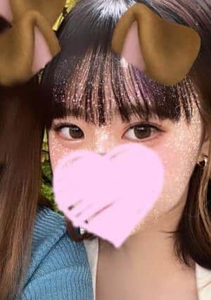 萩野ちひろ