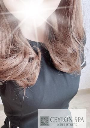 CEYLON SPA セラピスト 篠田