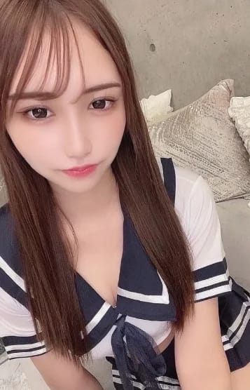scrape_url:https://img.estama.jp/shop_data/00000027356/cast/sub/357x556/70v44_20260427140557.jpg?f=webp