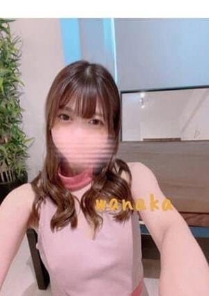 和中ななせ