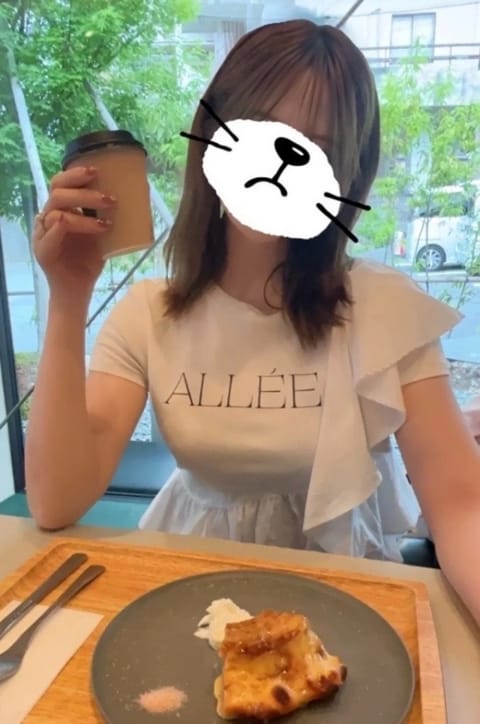 scrape_url:https://esthe-angeaile.com/images_staff/124/062217254730.jpeg