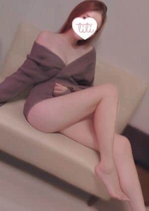 titillate（ティティレイト） セラピスト せな