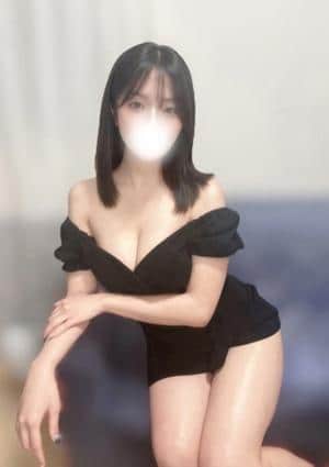 BELCHIC（ベルシック） セラピスト 生田もえ