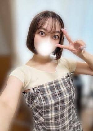 ももあ