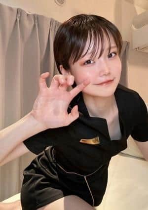 愛沢ここあ