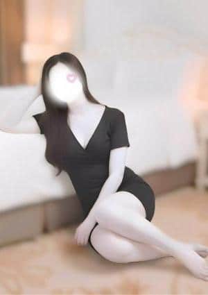 東條 綾