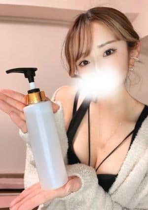 姫咲りりな