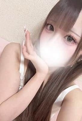 穴沢にじみ