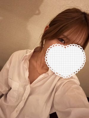 shirt（シャツ） セラピスト はる 18歳