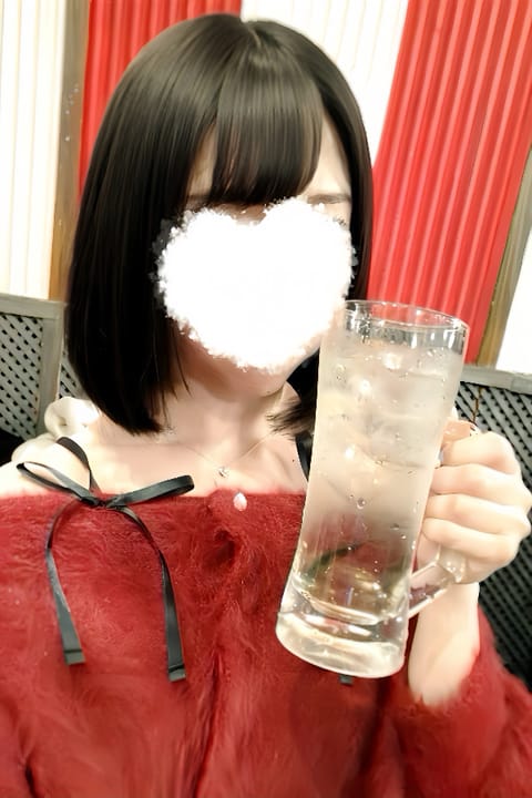 scrape_url:https://esthe-dulcis.com/images_staff/274/082613014275.jpeg