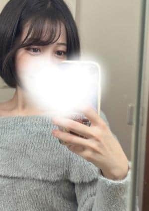 卯月 あいか