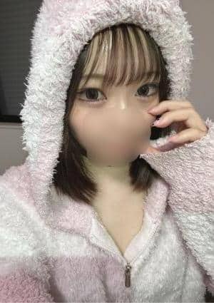 雨音まゆ
