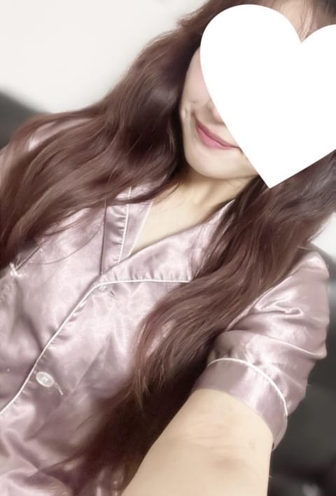 scrape_url:https://mens-shinjuku.com/data/staff/23/stf_6957c5f894db1.jpg