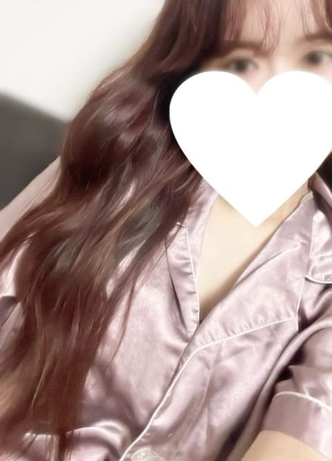 新宿MITSUBACHI（ミツバチ） セラピスト くるみ 28歳