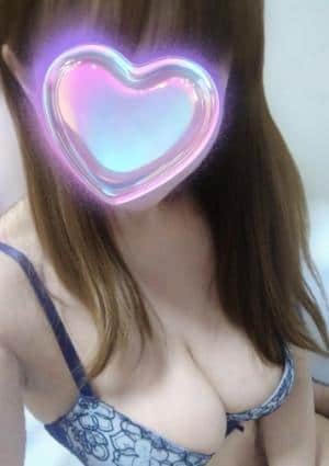 あきな