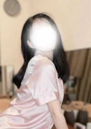 みな