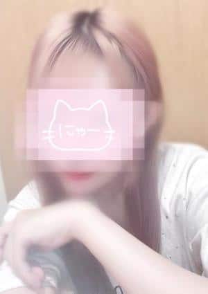 ねむりる セラピスト まいか
