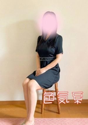 姫里ゆみ