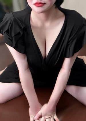 人妻花 セラピスト りょう