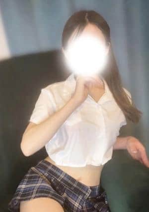 皐月めい