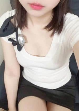 CREA セラピスト 吉川すみれ