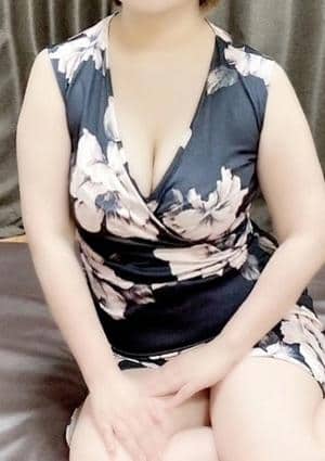 Mrs.Flower Spa 名古屋 セラピスト 河合～カワイ～