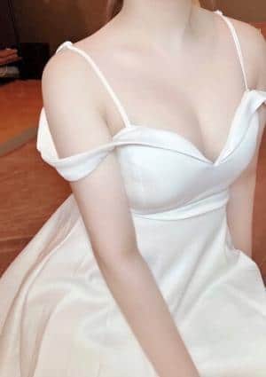グラマラス〜90分9800円〜 セラピスト まりん
