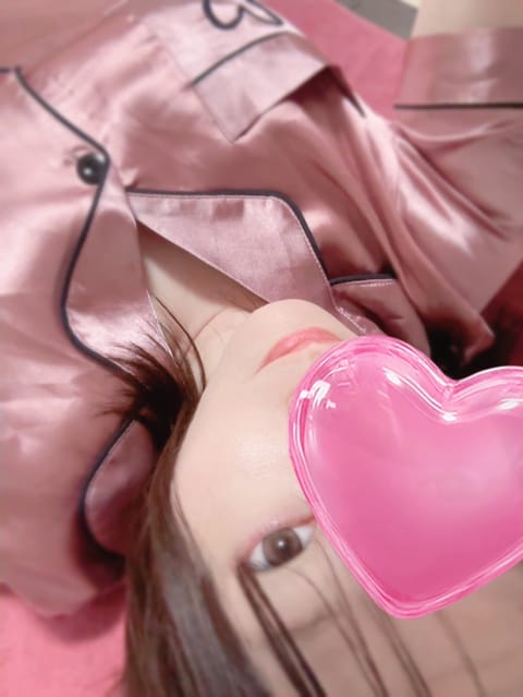 Susurro セラピスト なぎさ 27歳