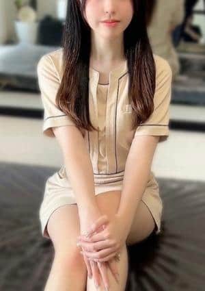 紫乃(しの)