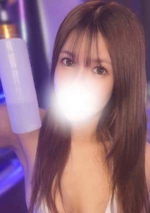あみな