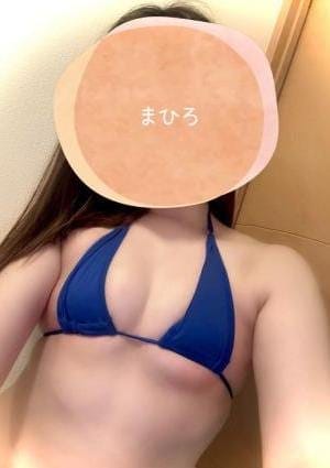 蒼井まひろ