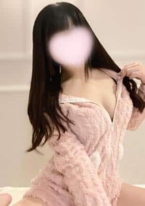 FORTY FIVE セラピスト なぎさ
