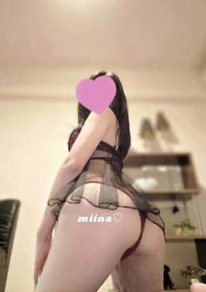 みいな