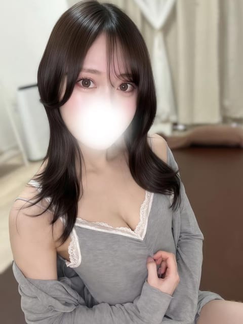 Lumitia（ルミティア） セラピスト 東雲 せな 26歳