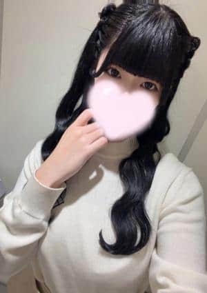 小山くるみ