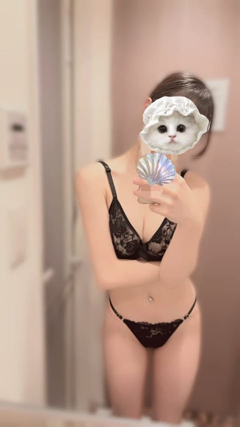 scrape_url:https://esthe-alice.net/images_staff/345/070415093336_7.jpeg