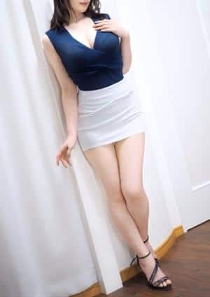 蒼井まや