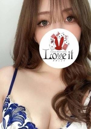 夢咲えれな