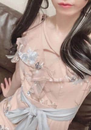 深月　らる