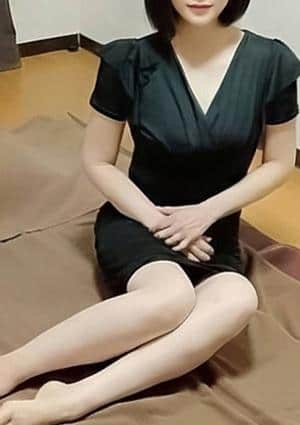 MADAME聖子 セラピスト りさ