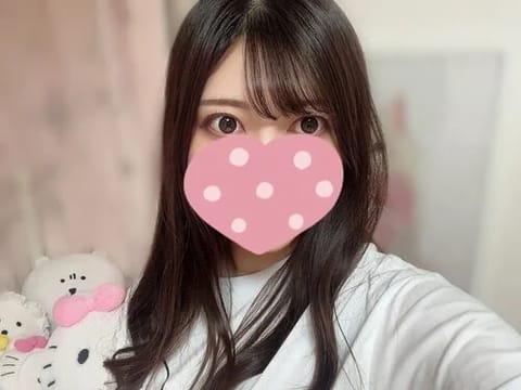 scrape_url:https://esthe-angeaile.com/images_staff/21/012615292343_2.jpeg