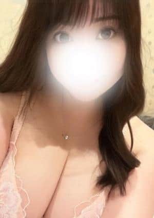 深田めぐみ