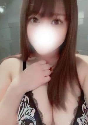 深田めぐみ