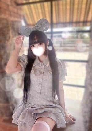 白薇りりあ