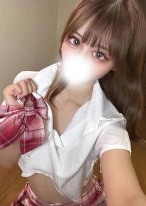 綾瀬ひな
