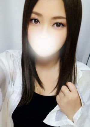 これが沖縄式の人妻エステ セラピスト りか奇跡のGカップ