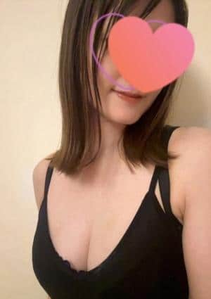 優木　ともみ