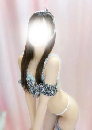 水嶋こころ